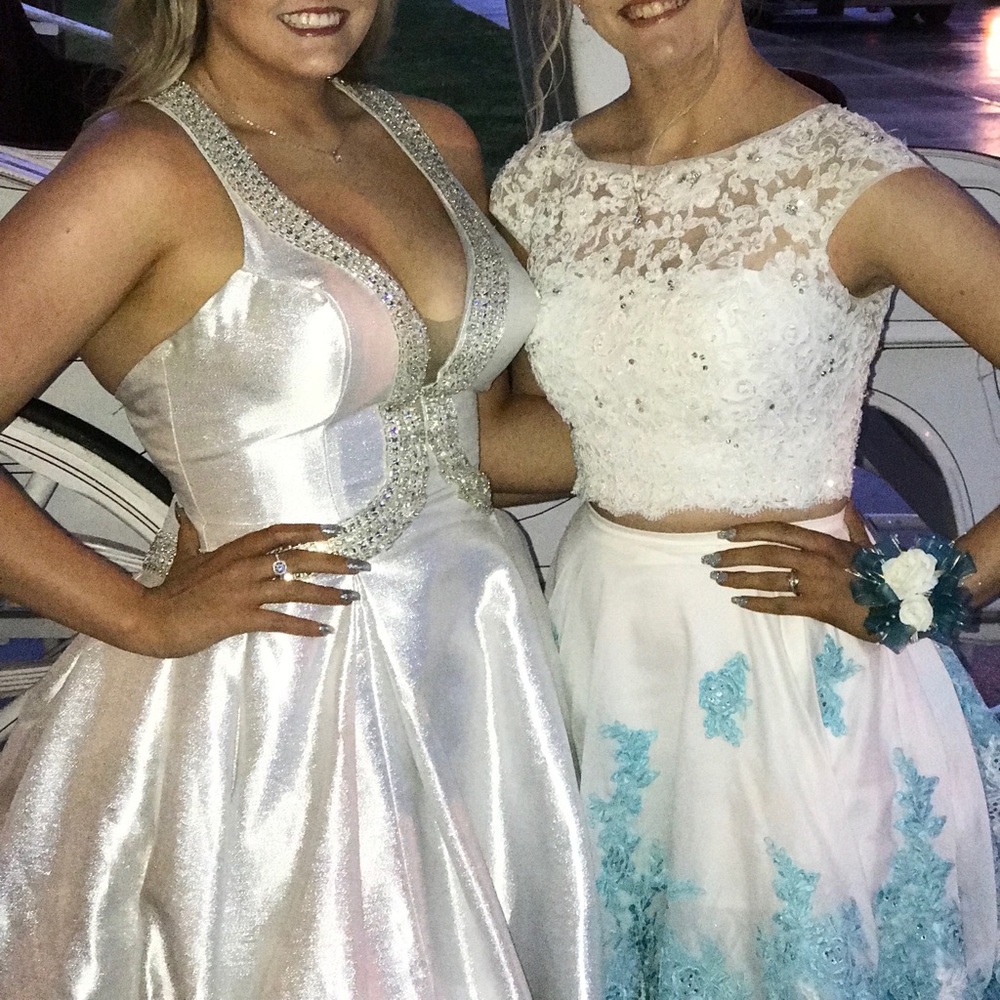 👗Sherri Hill Blue & White 2piece Prom Dress👗 - Picture 4 of 8